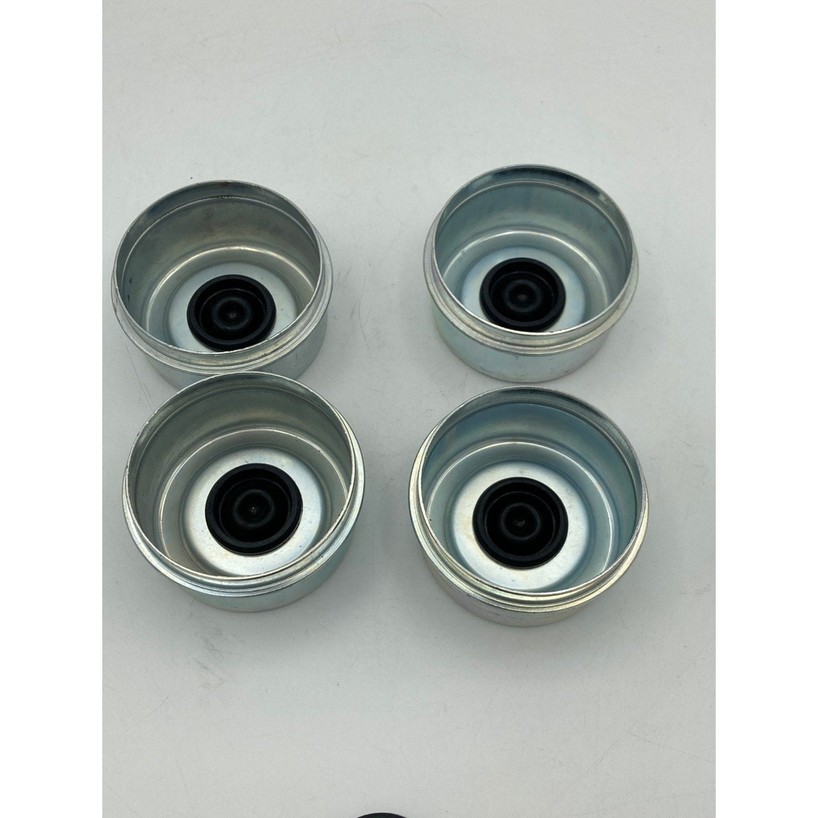 2.75 inch Trailer Hub Bearing Dust Caps 4PCS Trailer Axle Grease Cap with 4 R...